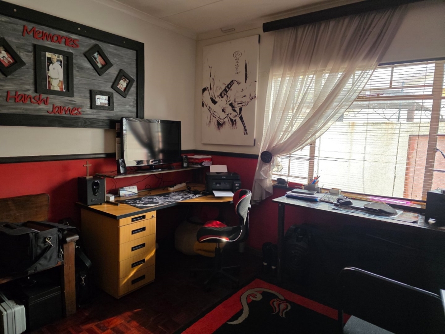 3 Bedroom Property for Sale in Vaalpark Free State
